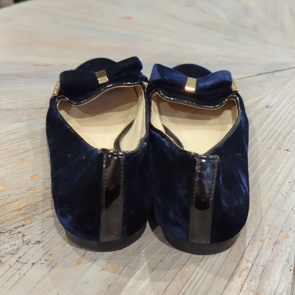 MICHAEL Michael Kors 'Delphine' Ballet Flat - Picture 5 of 8